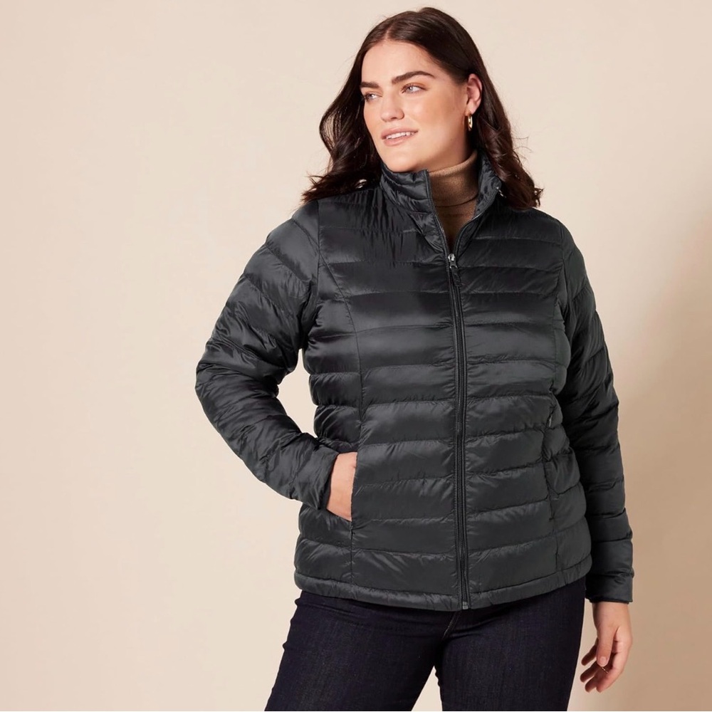 Black Packable Puffer Jacket With Hood